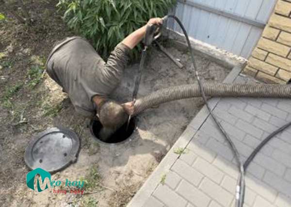 Hút bể phốt là gì? Vì sao cần thực hiện định kỳ?